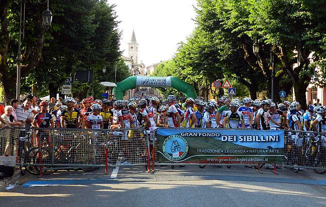 la-granfondo-dei-sibillini-valida-per-il-prestigio_t